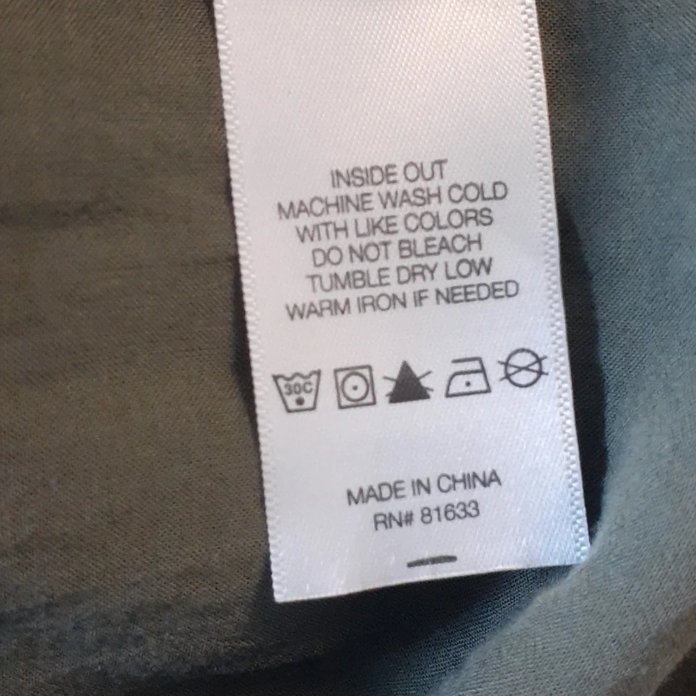 Kenneth Cole Reaction khaki green dress. - Picture 7 of 7